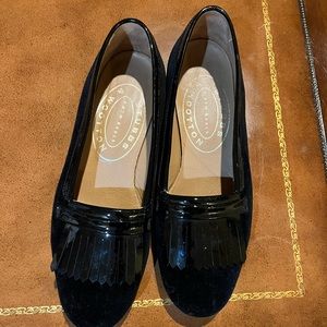 Stubbs & Wooton black flats